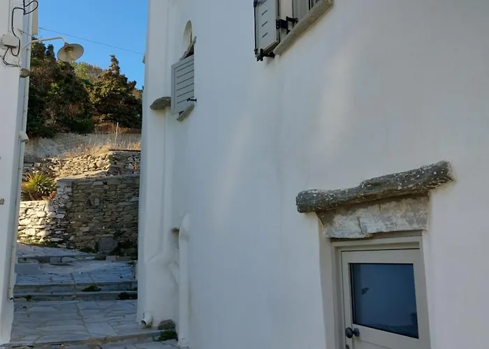 Emily'S Guest House