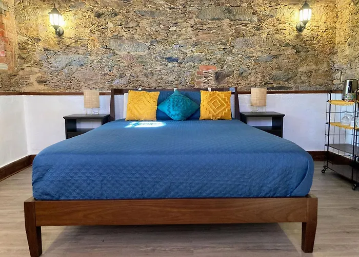 A Casa Amarela Guest Room