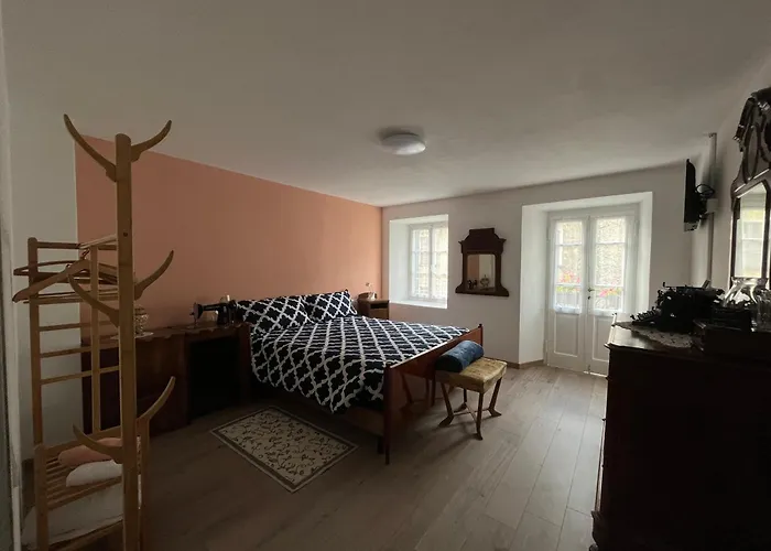 B&B22
