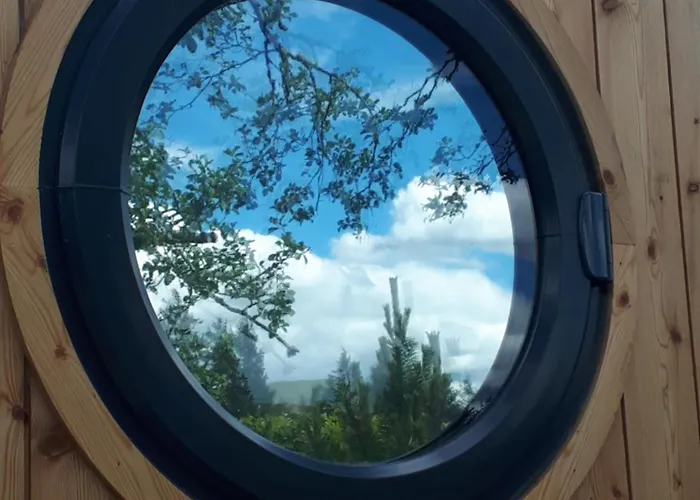 Seren Garden Pod