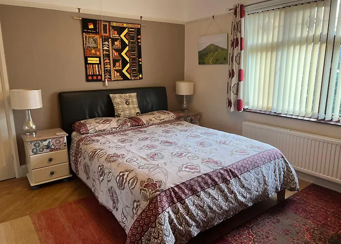 Orchard Side Bed And Breakfast