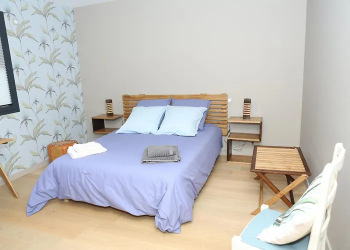 Chambres Avec Salle De Bain Et Petit Dejeuner Chez Jp&Josy