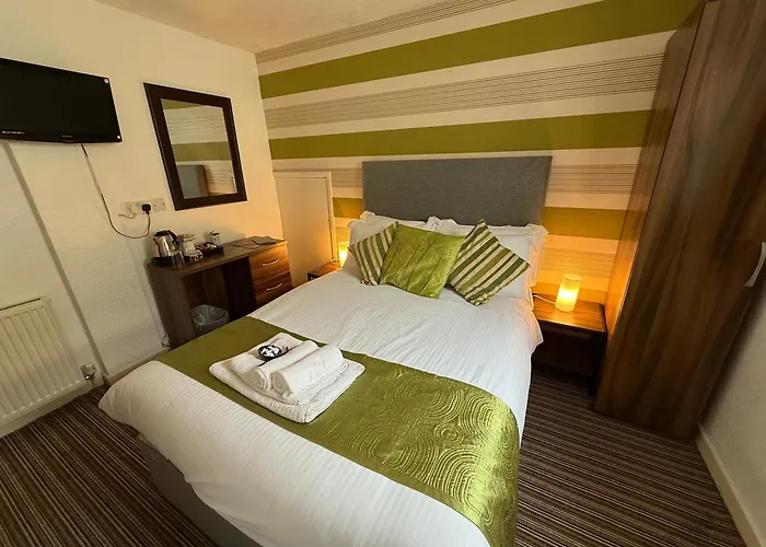 Delovely Hotel