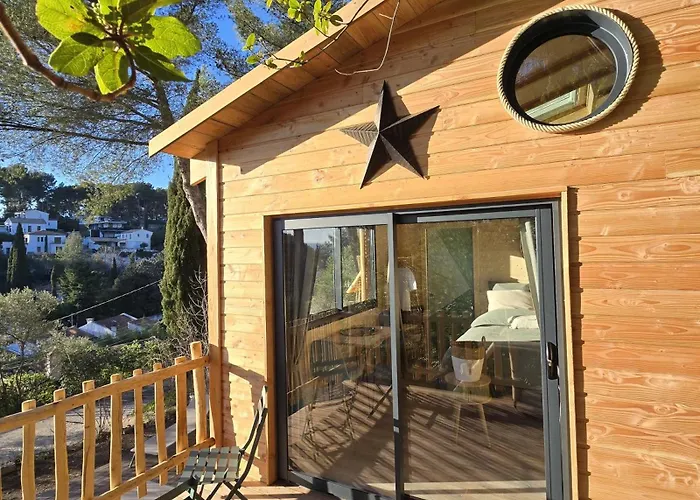 La Cabane Aixoise Piscine&Jacuzzi