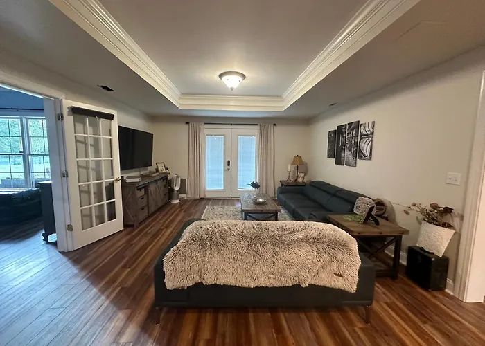 Pillow And Paddock B&B