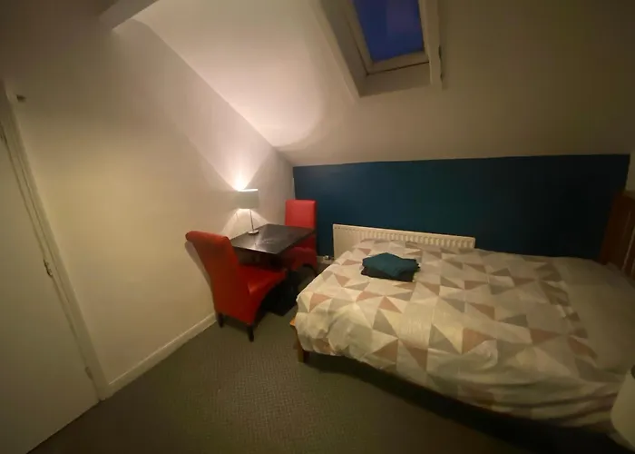 Belfast Bnb Over 25S Only