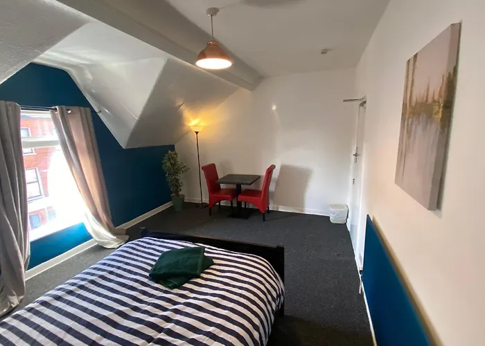 Belfast Bnb Over 25S Only