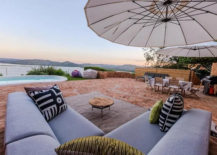 Romantic Cosy Fire-Place At Enso Botanico Boutique Villa, Kosmos