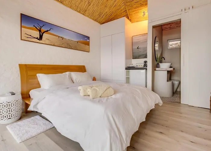 Romantic Cosy Fire-Place At Enso Botanico Boutique Villa, Kosmos