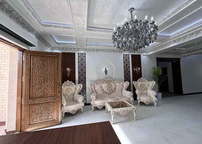 Ark Hotel Premium