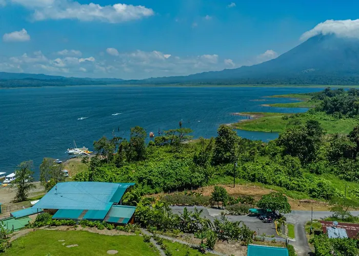 Villas Paradise Arenal Volcano Lake View