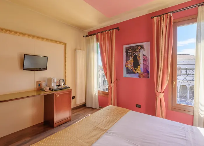 Diamantino Town House