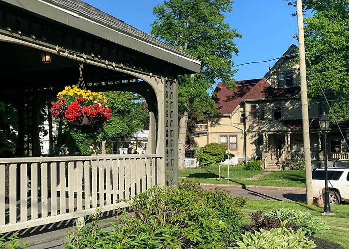 No 1 Grafton Inn