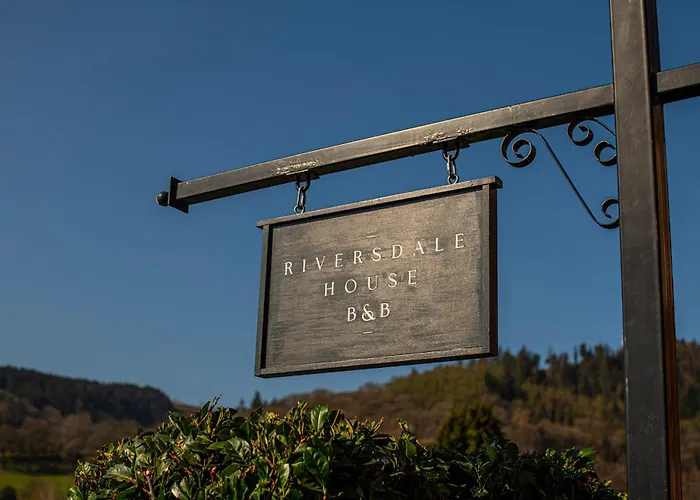Riversdale House Bed & Breakfast