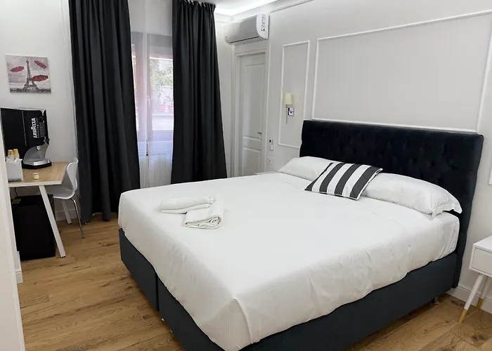 Emy Suites