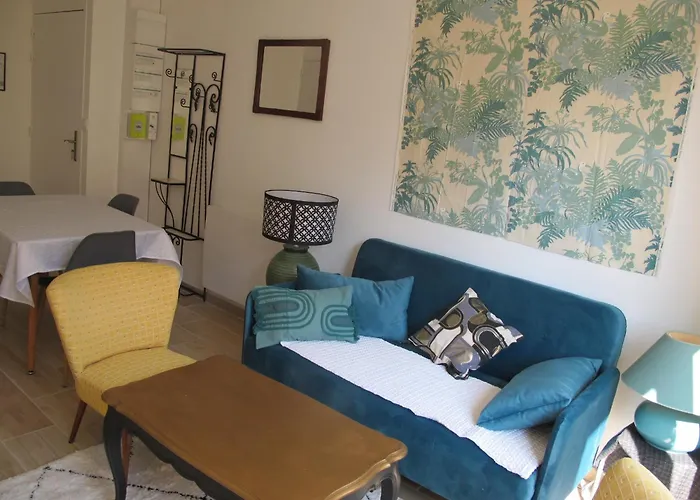 Bayeux Bed & Breakfasts 