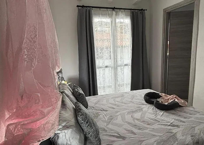 5 Zimmer Rooms "Rosa"