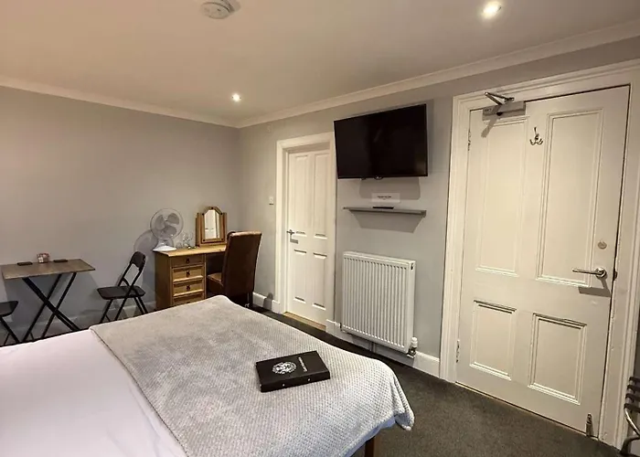 Macarthur House Bed & Breakfast Nc500