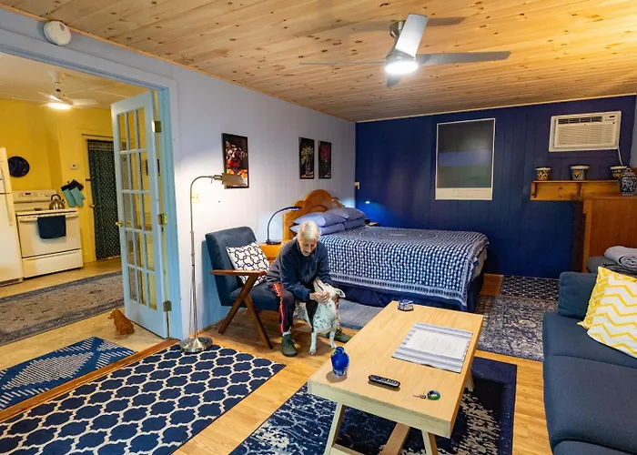 Cavalier Cottage B&B
