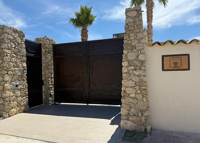 Limonaia Luxury Villa