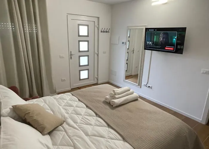 L&L Bed And Breakfast Malpensa Airport