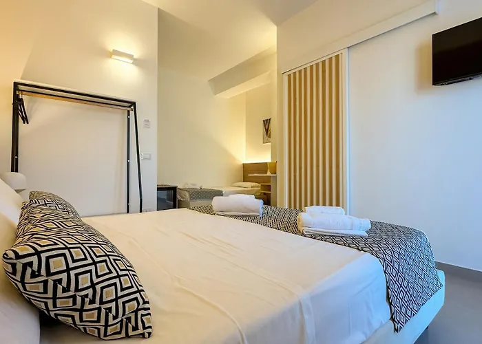 Tevergad Premium Rooms