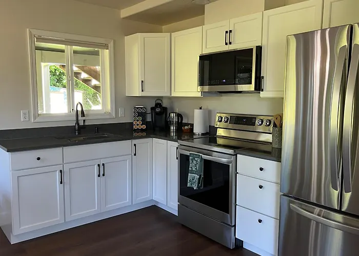 Salt And Cedar Bed And Breakfast