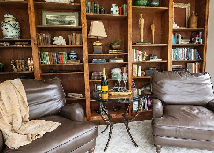 Salt And Cedar Bed And Breakfast
