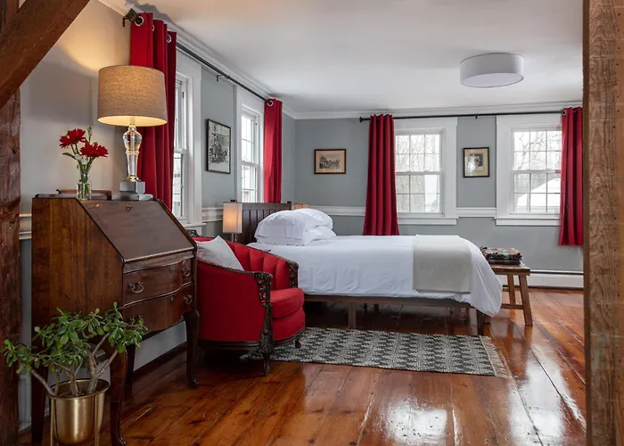 Top Of The Ridge Farm Bed And Breakfast
