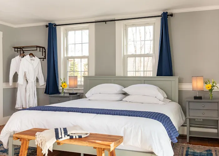 Top Of The Ridge Farm Bed And Breakfast