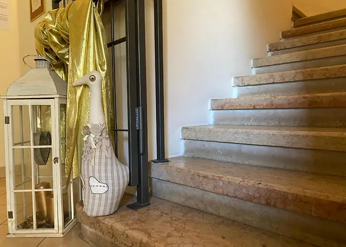 Betty'S House