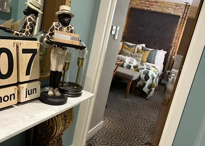 Rooms At Number One