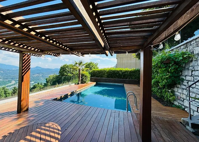 Family Suite With Garden And Amaizing View To Lugano