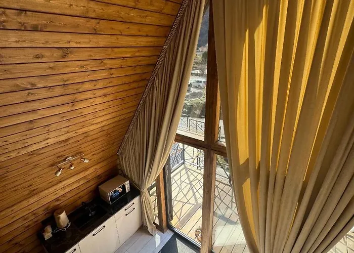 Aska Tash Mountain Hotel