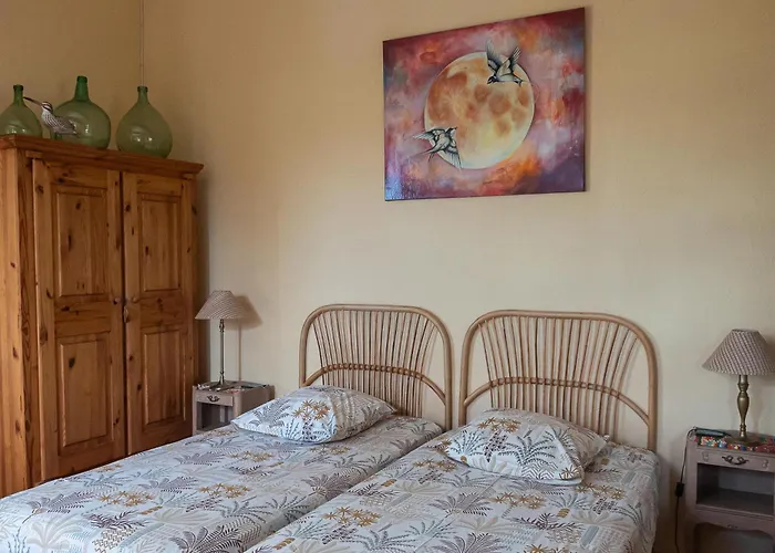 Le Clos Des Oliviers Chambre Independante Avec Climatisation