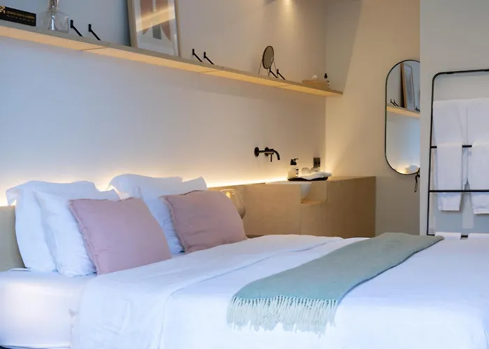 Poutrelle Guestrooms