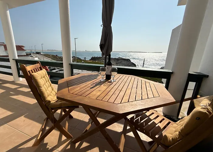 Pura Vida Baleal