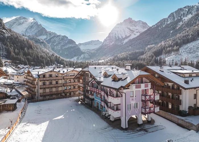 B&B Family Accommodation Canazei Ski-In Ski-Out