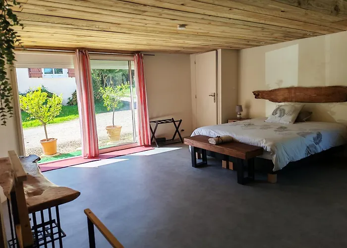 La Canette De Phil - Chambre D'Hotes, Independante - Vue Sur Piscine