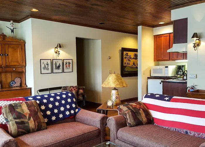 The White House Inn