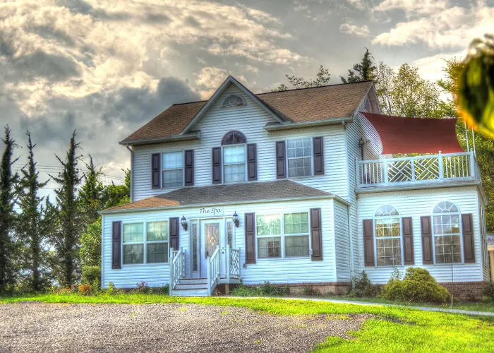 Blue Mountain Mist Country Inn