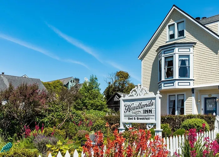 Sea Ranch Bed & Breakfasts 