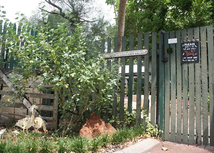Rosebridge House Bed & Breakfast Adult Retreat
