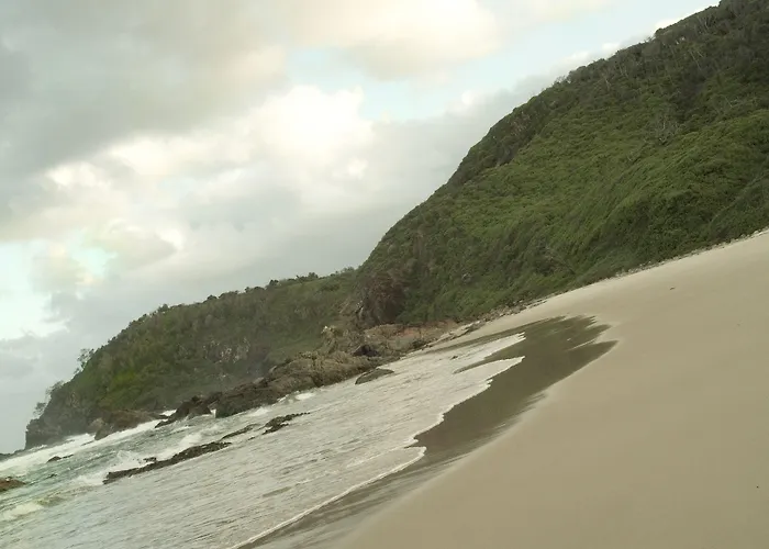 Azura Beach House B&B