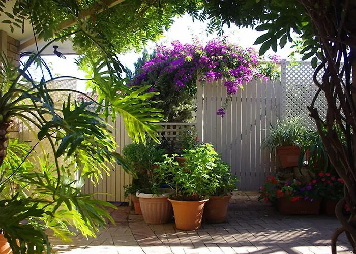 Astoria Retreat Bed & Breakfast