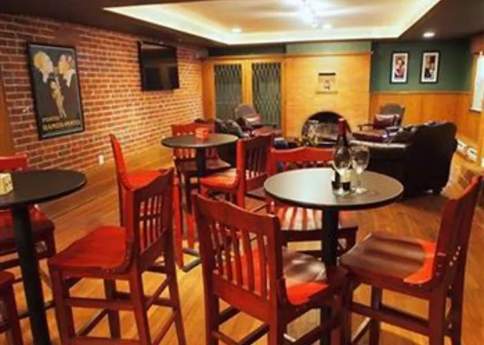 Patterson Inn