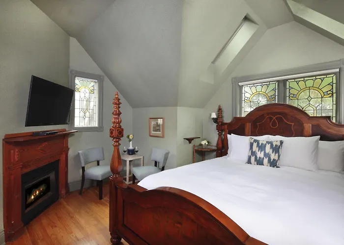 The Grape Leaf Inn