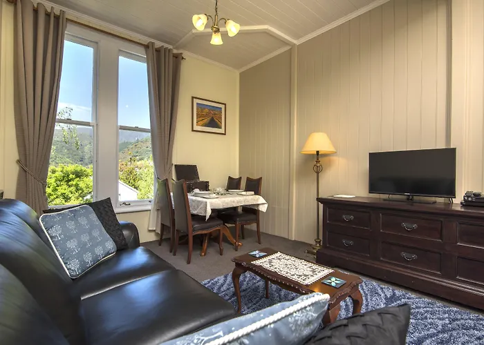 Sennen House Boutique Accommodation