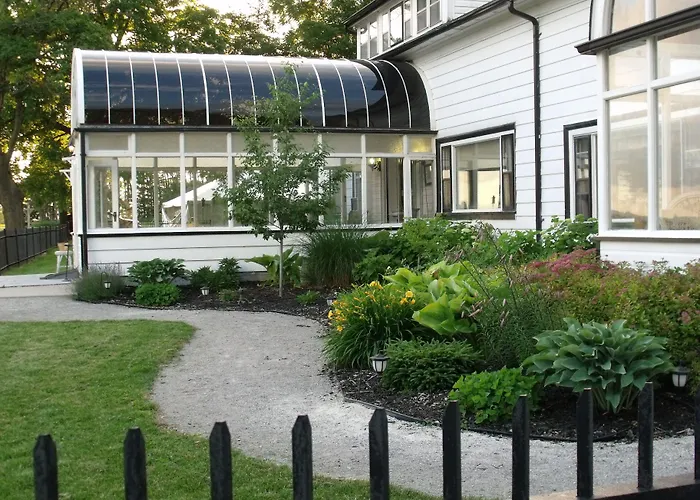 Stevenson Farms-Harvest Spa B & B