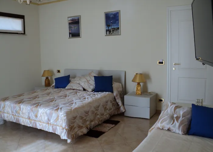 Airport House B&B